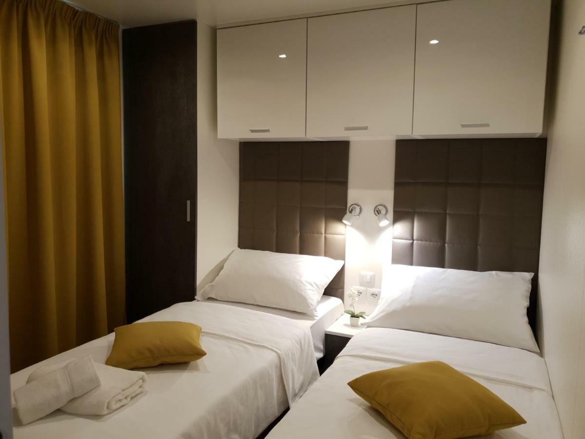 Dalmaris Camp - Prestige Mobile Homes Biograd Na Moru Dış mekan fotoğraf